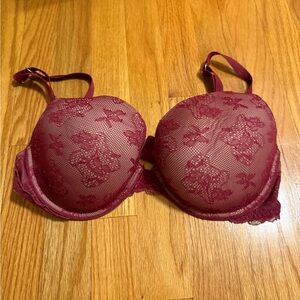 Victoria's Secret Lace Bra in Deep Red